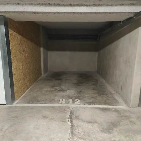 2 Bedrooms Sea View Pool Wifi Parking Clim